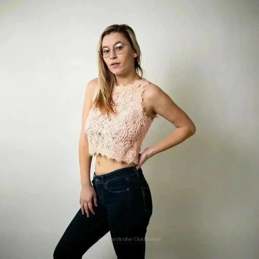 Blush Rose Pink Eyelash Woven Crochet Lace Cropped Tank Top - M - Picture 4 of 5